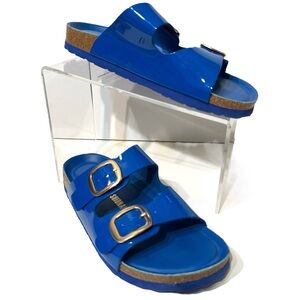 Cushionaire Open Toe Sandals 9